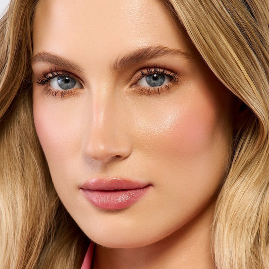 Prepare your skin before makeup: The secret to a radiant complexion all day