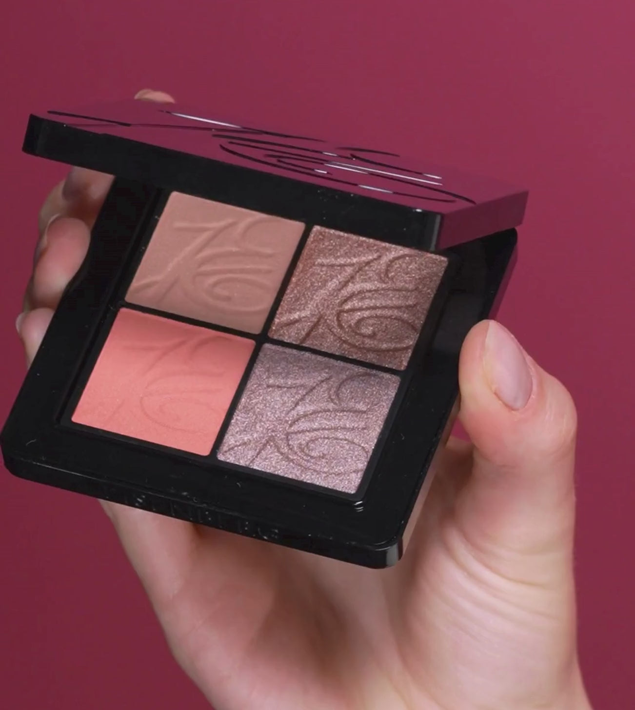 J.E. COLOUR CODE® - 4 Eyeshadow Palette | EISENBERG Paris