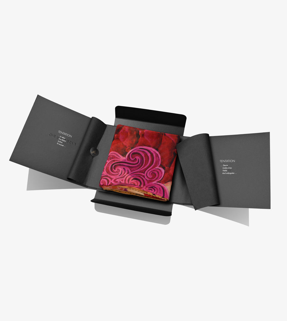 Foulard en soie - TENTATION IRRÉSISTIBLE